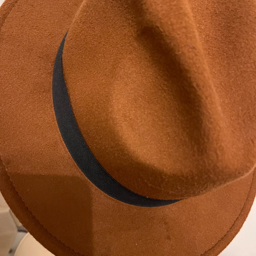 Cowboy hat - Picture 8 of 8
